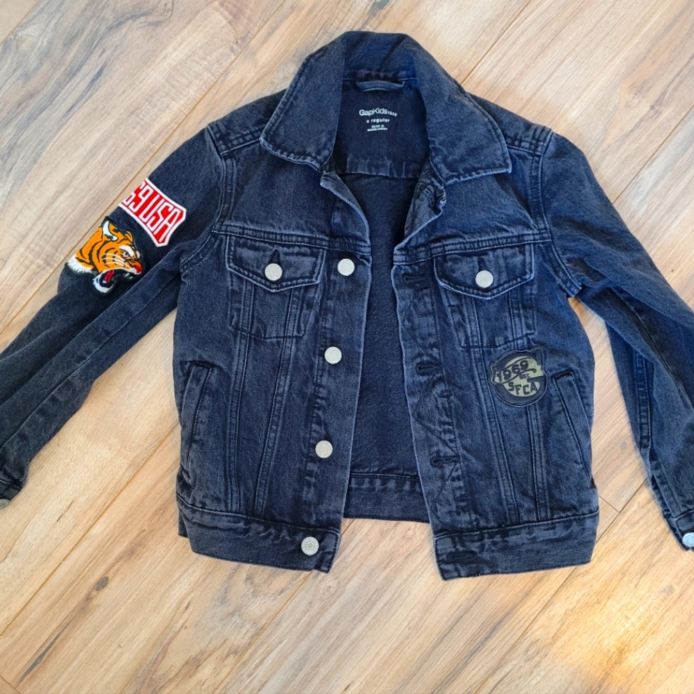 Girls GAP Black denim jacket size small